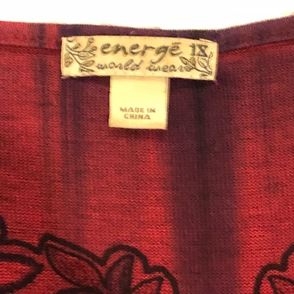 Beautiful Energe top with great design. - Picture 7 of 8